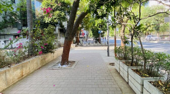A quality & accessible footpath in Ahmedabad,- India's urban future
