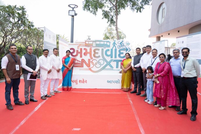 amdavadNXT organizers with minister, Government of Gujarat and Municipal Commissioner, Amdavad.